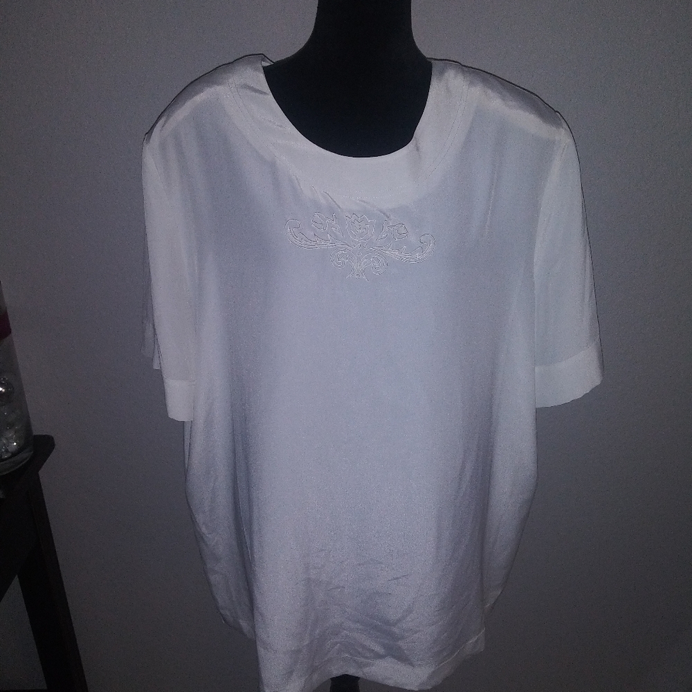 Maggie Barnes Blouse
